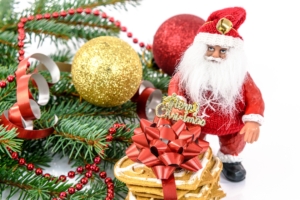 christmas new year santa claus fir tree decorations cookies 4k 1538344554 300x200 - christmas, new year, santa claus, fir-tree, decorations, cookies 4k - santa claus, new year, Christmas