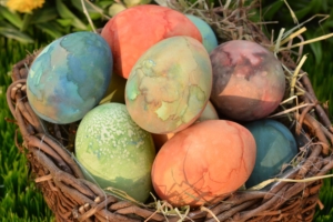 easter eggs easter eggs basket 4k 1538344862 300x200 - easter eggs, easter, eggs, basket 4k - Eggs, easter eggs, Easter
