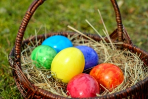 eggs easter basket hay 4k 1538344670 300x200 - eggs, easter, basket, hay 4k - Eggs, Easter, Basket