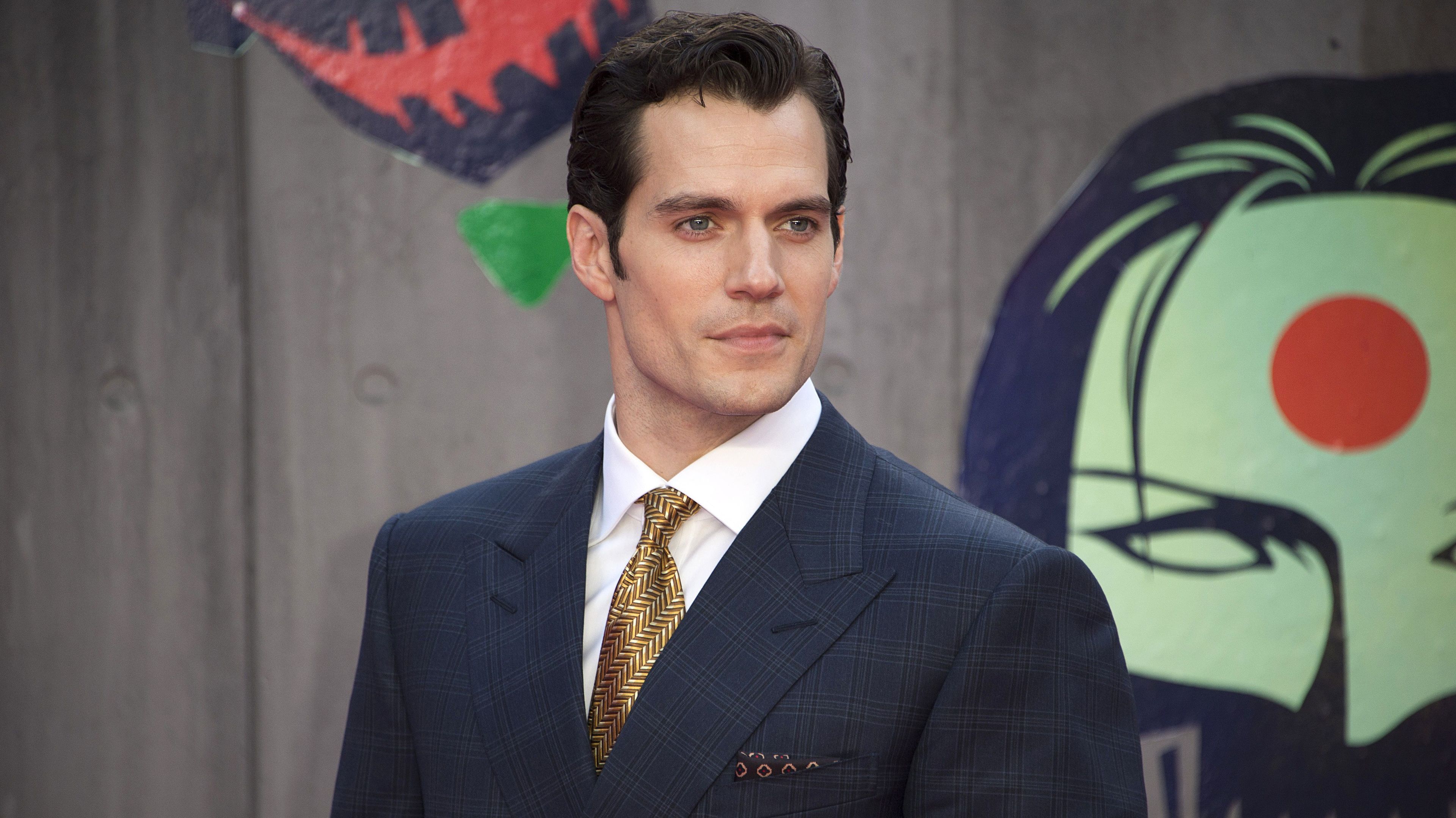 Henry cavill hairline - 🧡 Henry Cavill Shows Off His Clean-Shaven Face! 