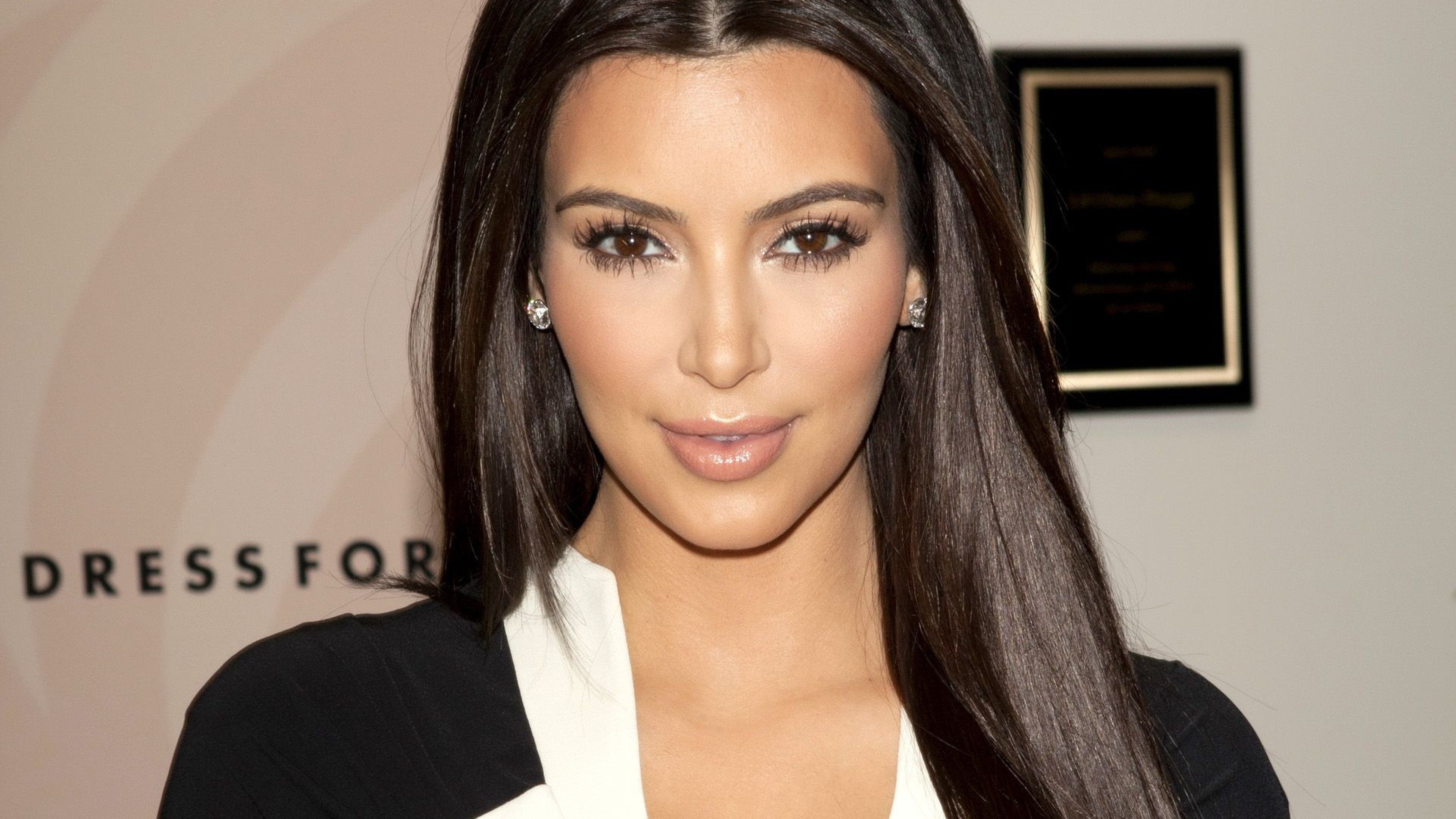 Kim Kardashian 1080x1920 Resolution Wallpapers Iphone 76s6 Plus Pixel xl  One Plus 33t5