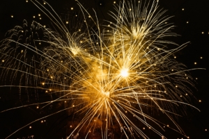 salute fireworks celebration 4k 1538344519 300x200 - salute, fireworks, celebration 4k - salute, Fireworks, Celebration
