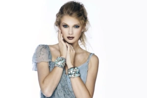 taylor swift 8k 1536944659 300x200 - Taylor Swift 8k - taylor swift wallpapers, singer wallpapers, music wallpapers, hd-wallpapers, girls wallpapers, celebrities wallpapers, 8k wallpapers, 5k wallpapers, 4k-wallpapers