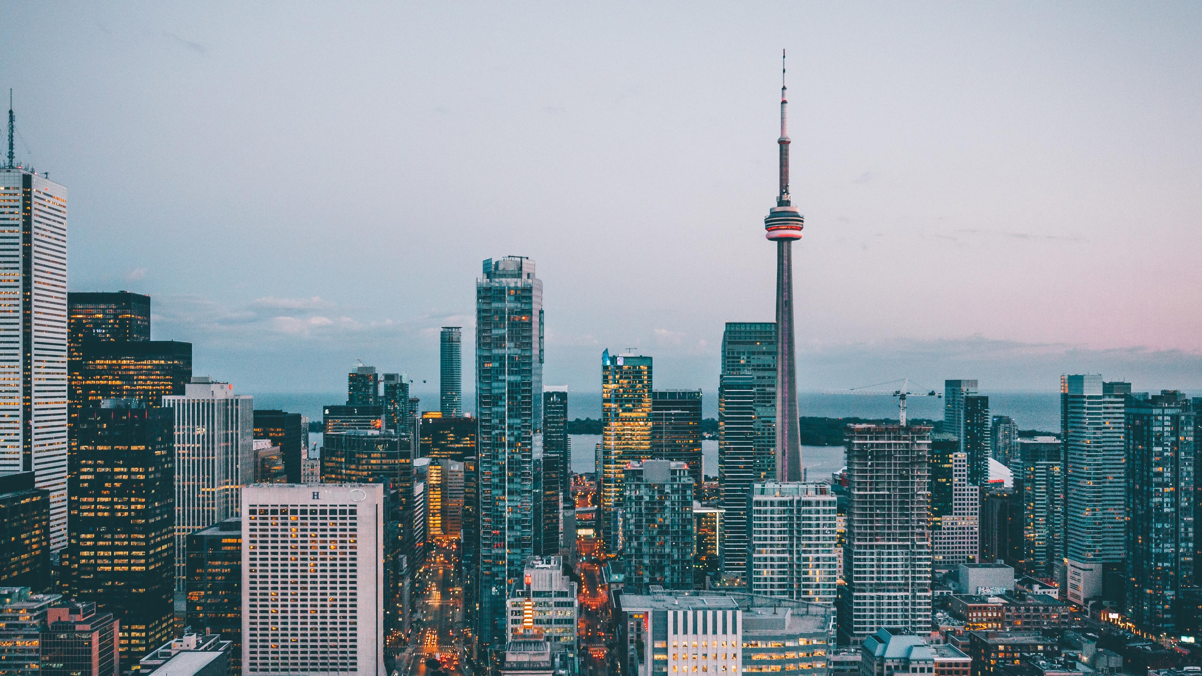 Cn Tower Iphone Wallpaper