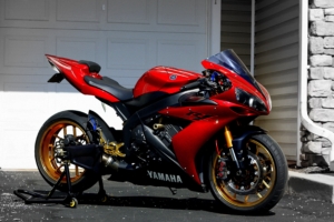 yamaha r1 red sportbike 4k 1536018943 300x200 - yamaha, r1, red, sportbike 4k - Yamaha, red, r1