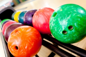 bowling balls rack 4k 1540061877 300x200 - bowling, balls, rack 4k - rack, bowling, Balls