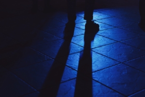 feet shadow light dark 4k 1540574613 300x200 - feet, shadow, light, dark 4k - Shadow, Light, feet