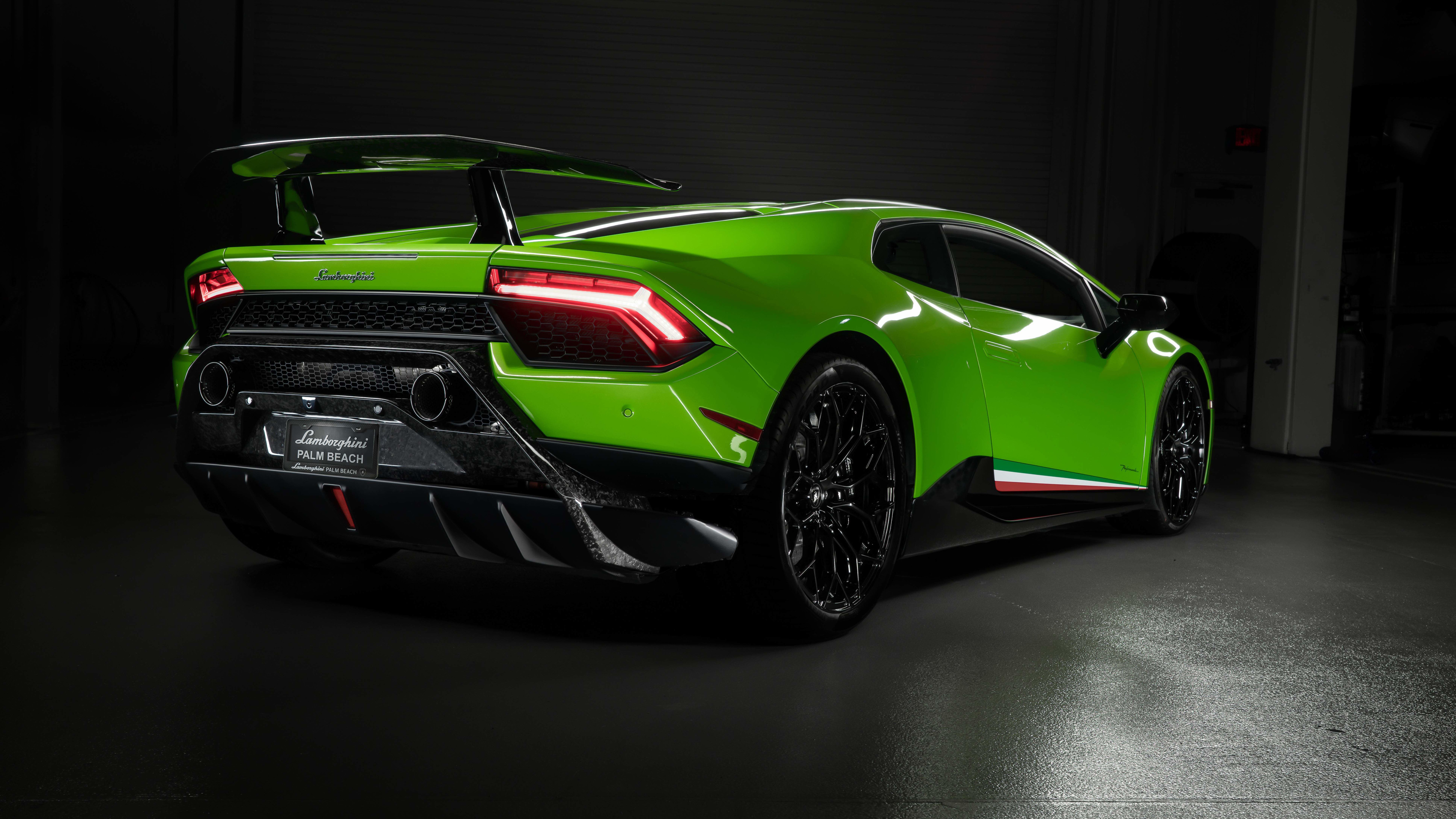 Lamborghini Huracan Performante 4K Wallpaper