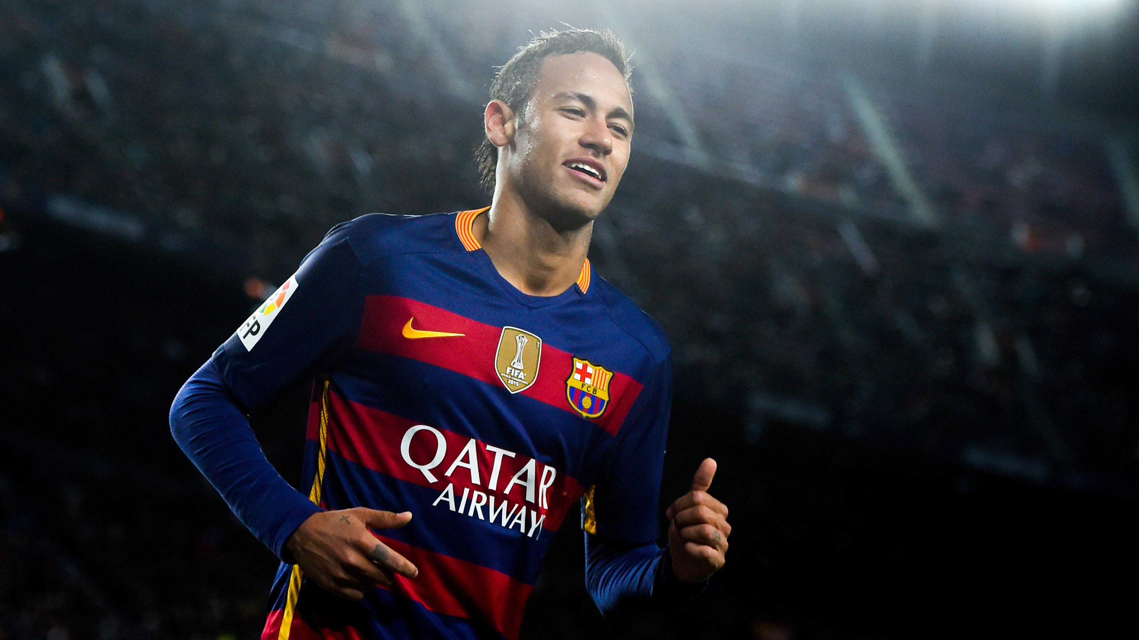 Nếu bạn là fan của Neymar và đang tìm kiếm một hình nền ấn tượng, thì hình nền 4k Neymar chính là điều bạn đang tìm kiếm. Đó là một hình ảnh sáng tạo và đầy màu sắc của Neymar. 