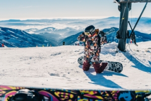 snowboarder snowboarding mountain snow 4k 1540062116 300x200 - snowboarder, snowboarding, mountain, snow 4k - SnowBoarding, snowboarder, Mountain