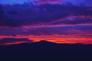 mountains sunset sky clouds 4k 1541114282 300x200 - mountains, sunset, sky, clouds 4k - sunset, Sky, Mountains