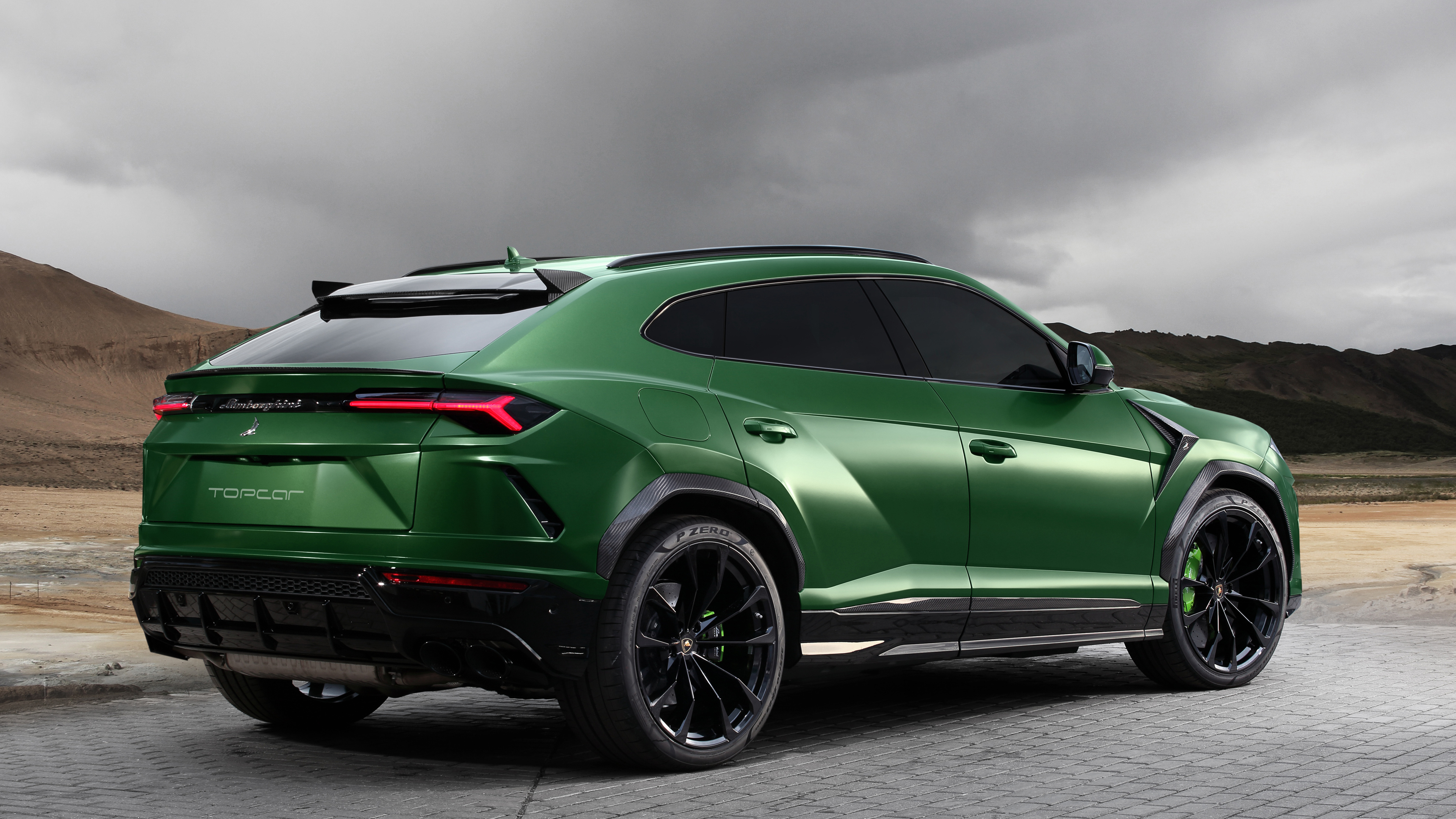 TopCar Lamborghini  Urus  2021 Rear suv wallpapers 