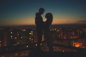couple silhouette city view behind 1574939685 300x200 - Couple Silhouette City View Behind -