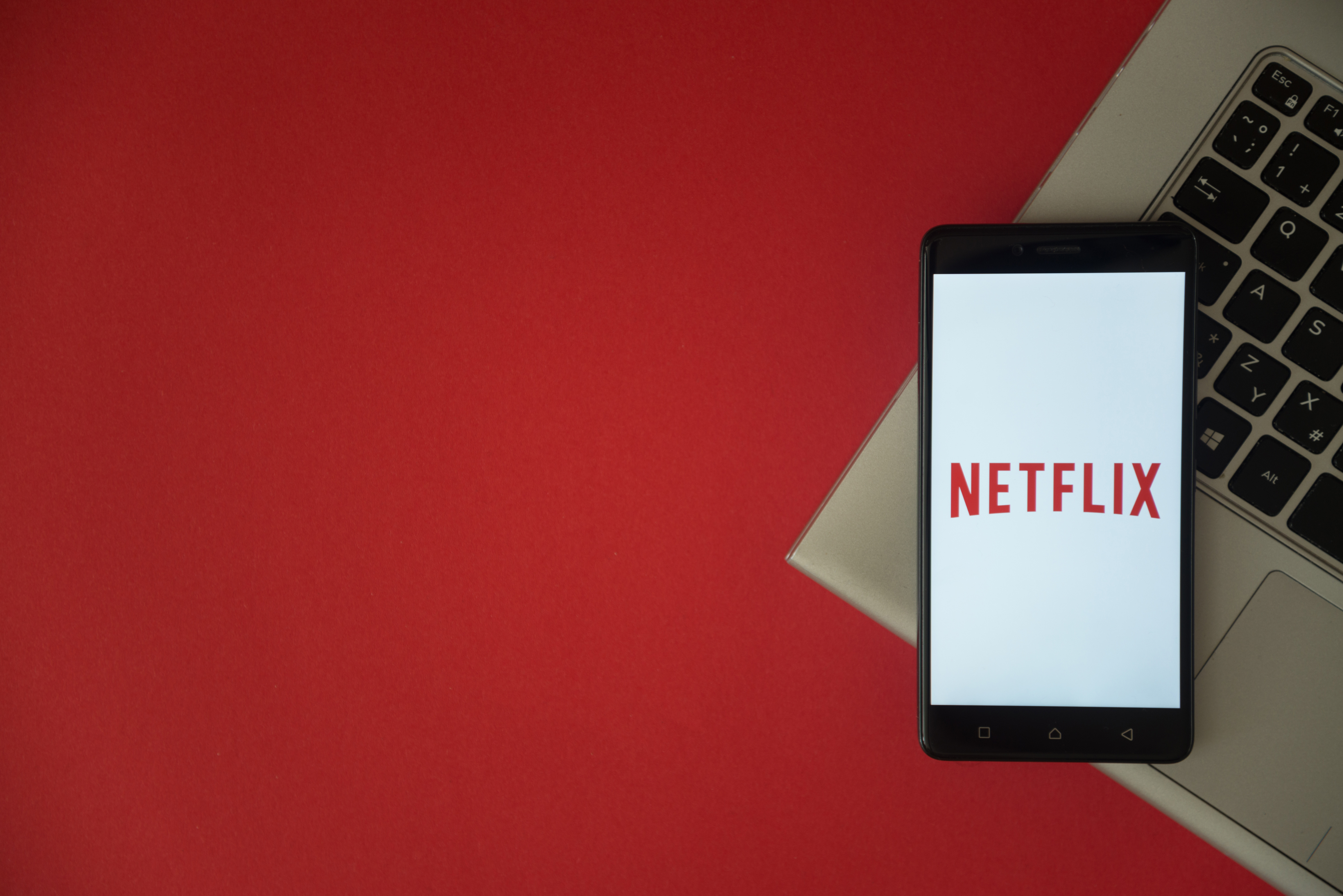 Netflix TV Shows Wallpapers  Top Free Netflix TV Shows Backgrounds   WallpaperAccess