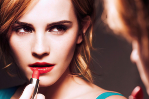 emma watson putting on lipstick 4k 1629944520 300x200 - Emma Watson Putting On Lipstick 4k - Emma Watson Putting On Lipstick wallpapers, Emma Watson Putting On Lipstick 4k wallpapers