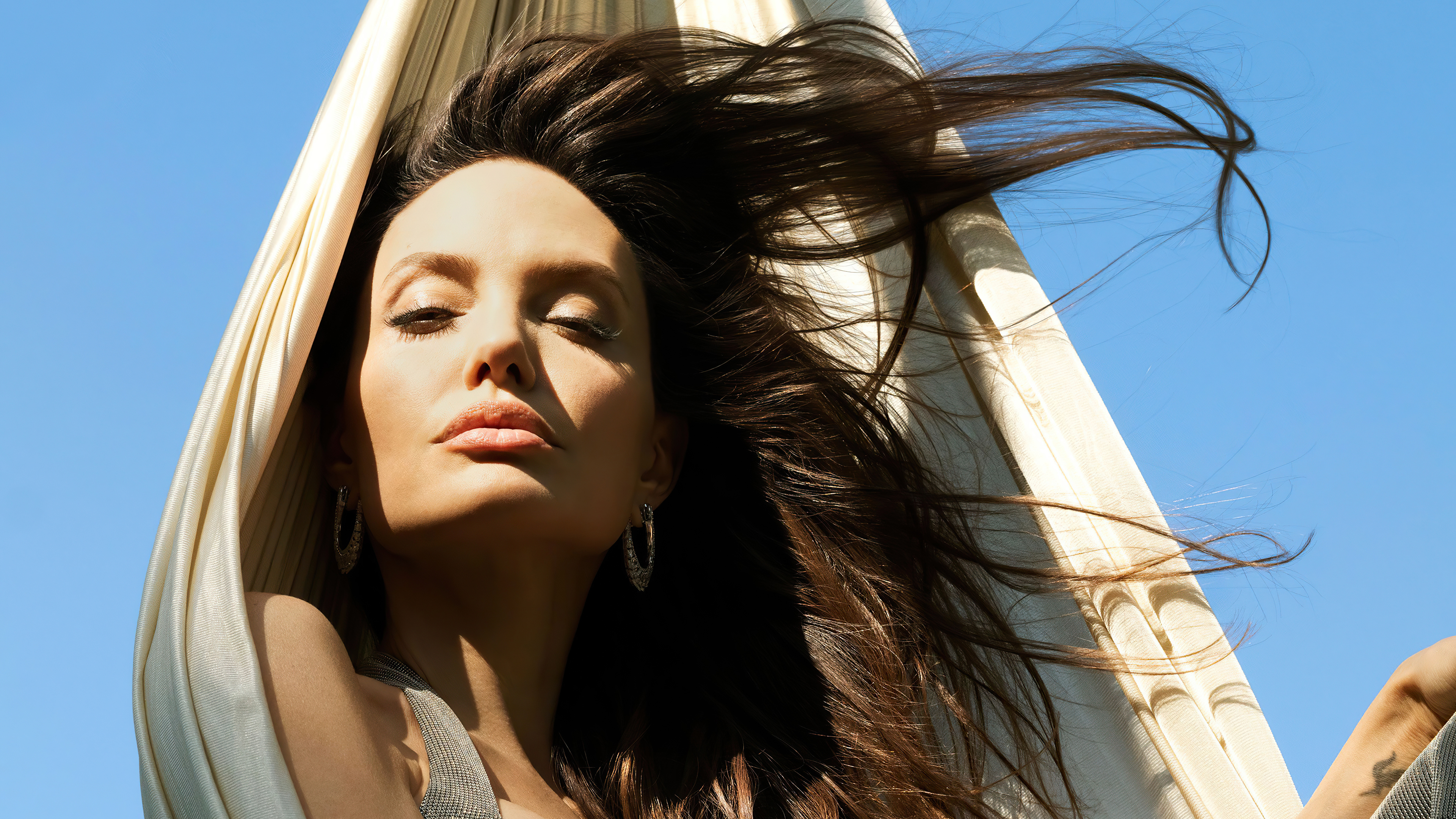 Download CloseUp Angelina Jolie Smoking Wallpaper  Wallpaperscom
