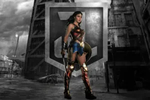 wonder woman defender of the justice league 03.jpg